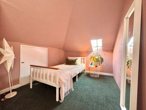 Photo 2- click for photo gallery